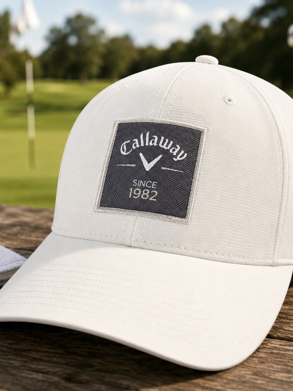 Callaway Golf FlexFit 110 White Snapback Hat Gray Logo Patch Cap